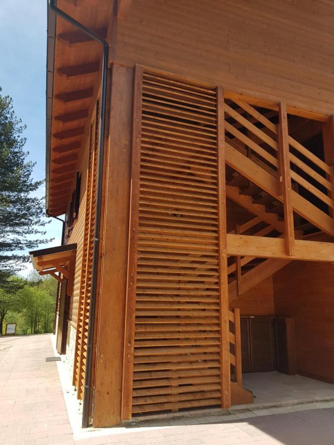 Lorica Suite Lago Bagian luar foto
