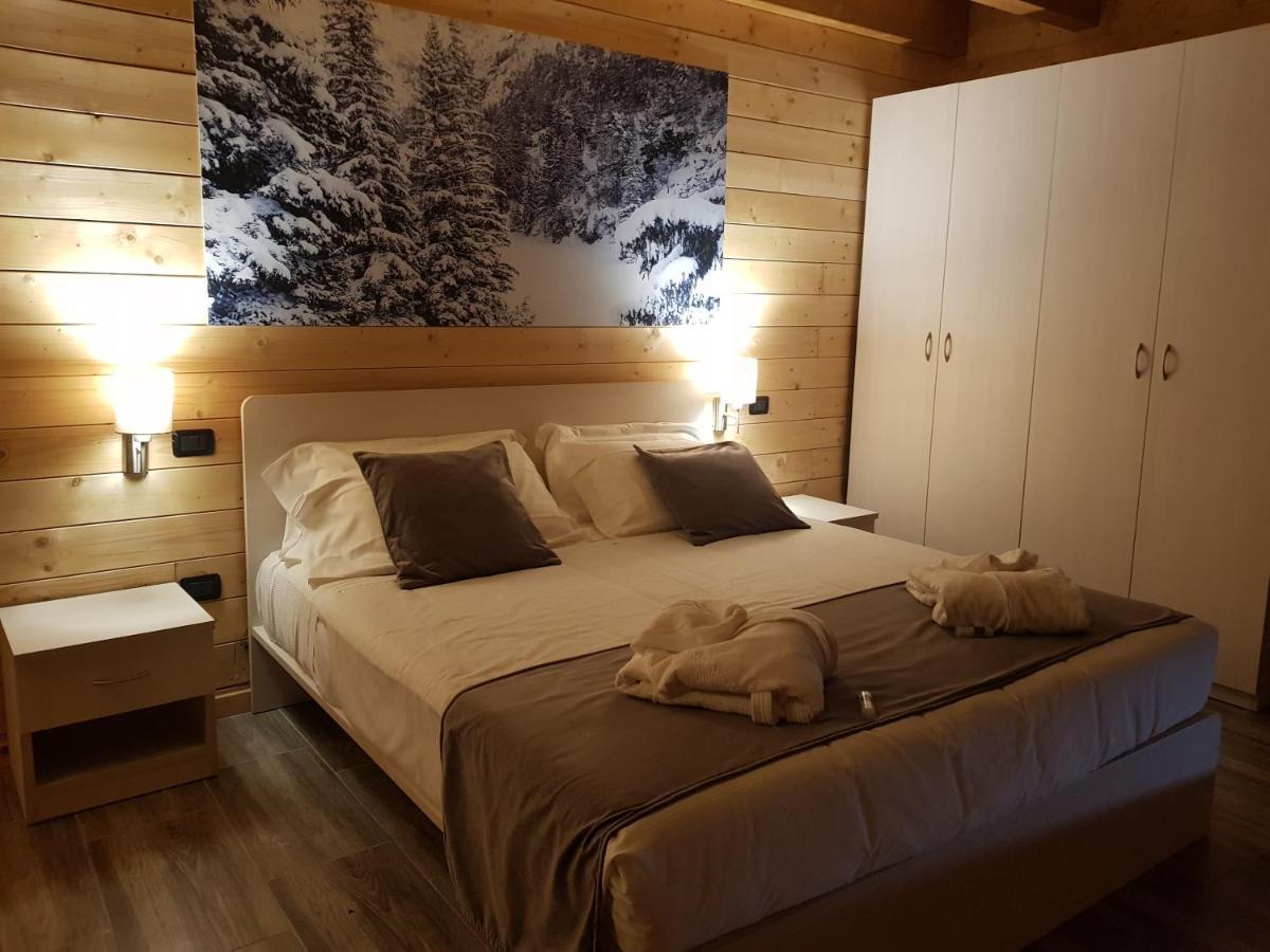 Lorica Suite Lago Bagian luar foto