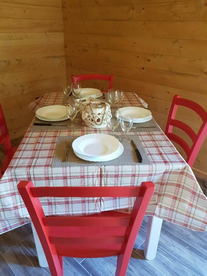 Lorica Suite Lago Bagian luar foto