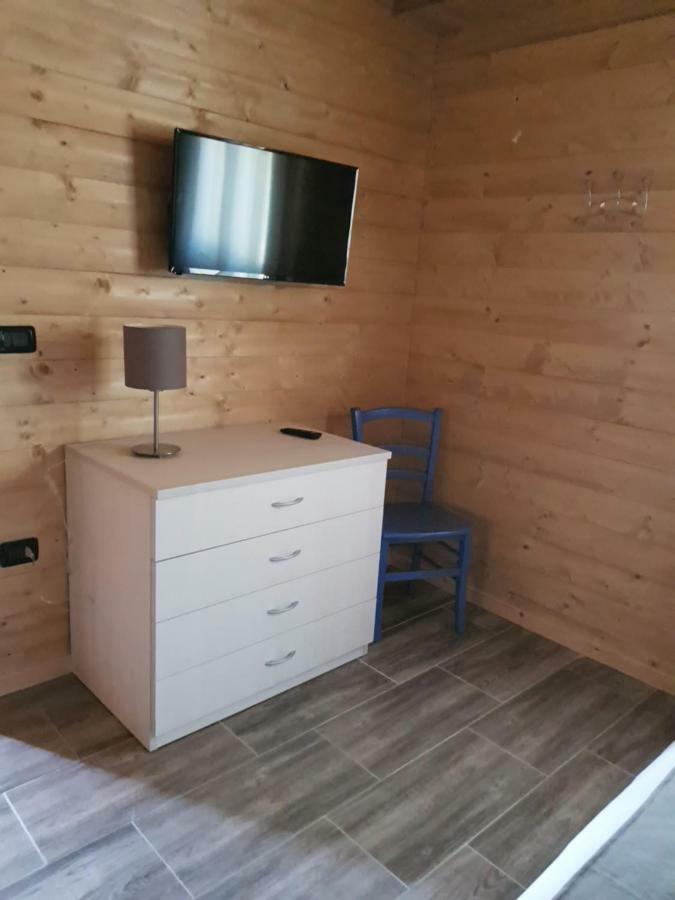 Lorica Suite Lago Bagian luar foto