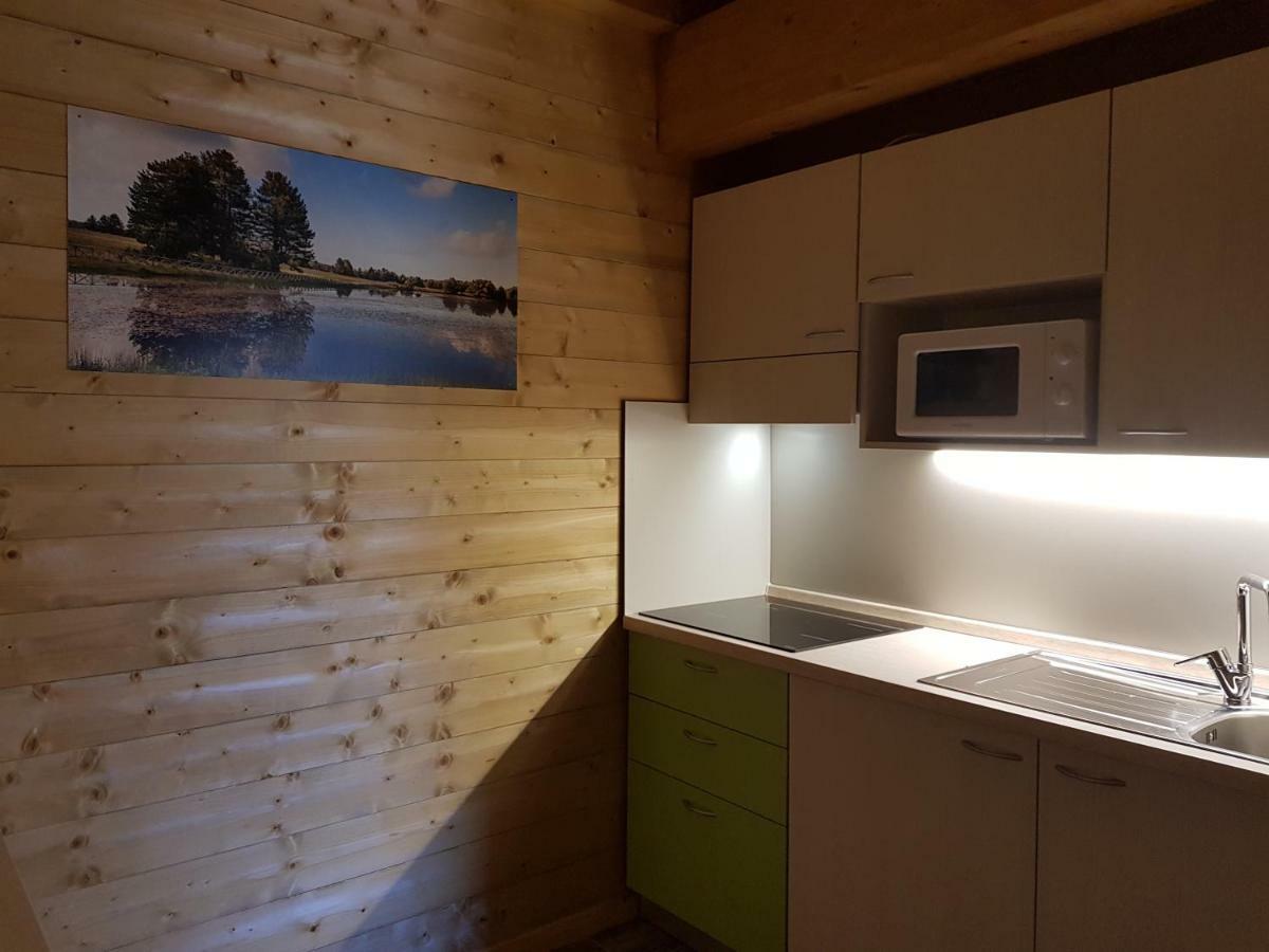 Lorica Suite Lago Bagian luar foto