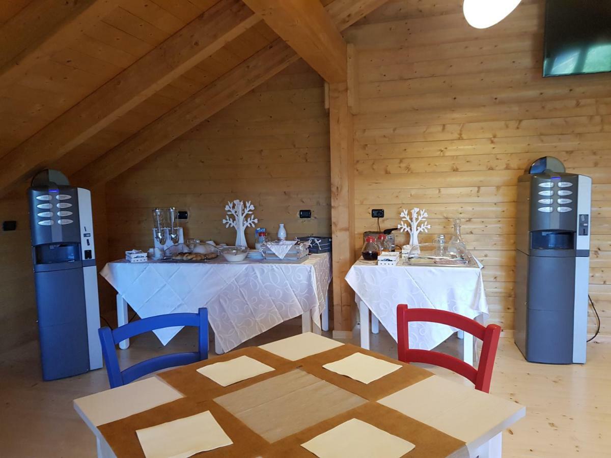 Lorica Suite Lago Bagian luar foto