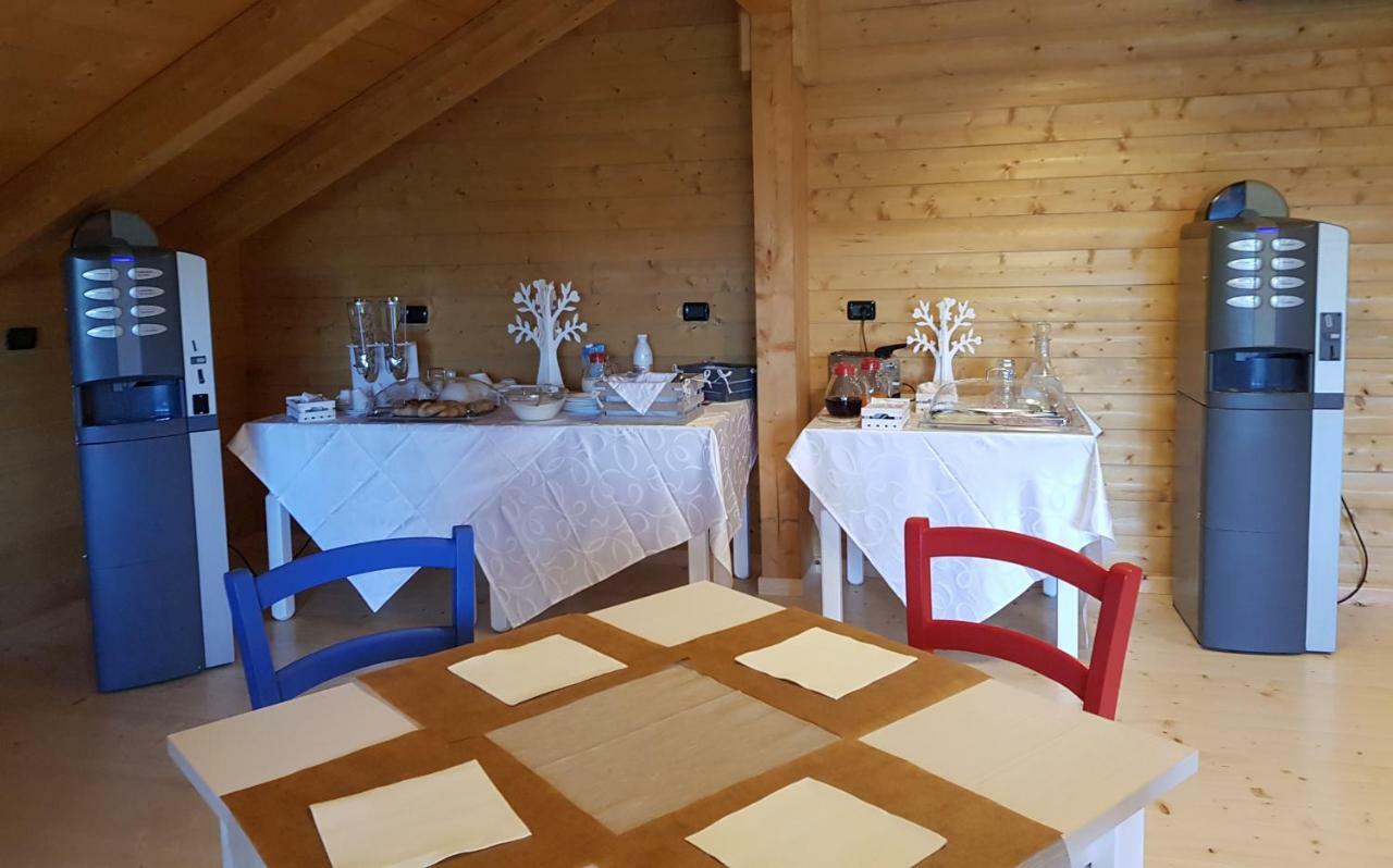 Lorica Suite Lago Bagian luar foto