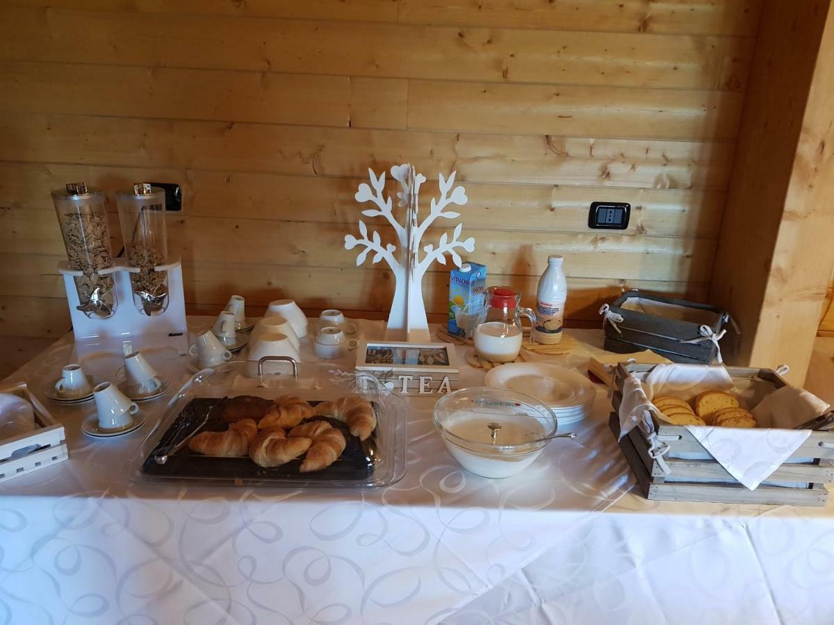 Lorica Suite Lago Bagian luar foto